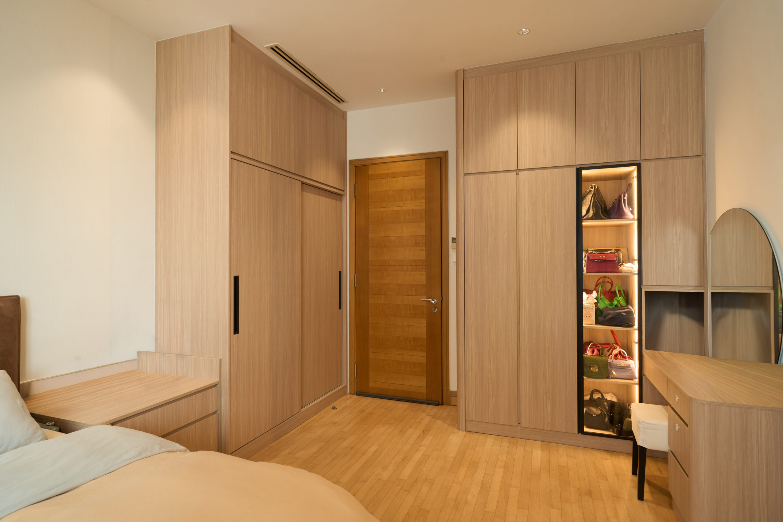 11 Evelyn Rd_0042 sliding door wardrobe, bedroom carpentry sliding door wardrobe, bedroom carpentry