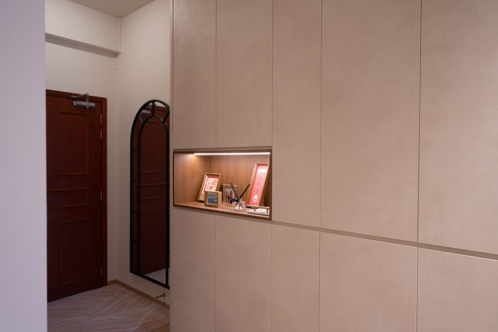 carpentry at the entrance of home
